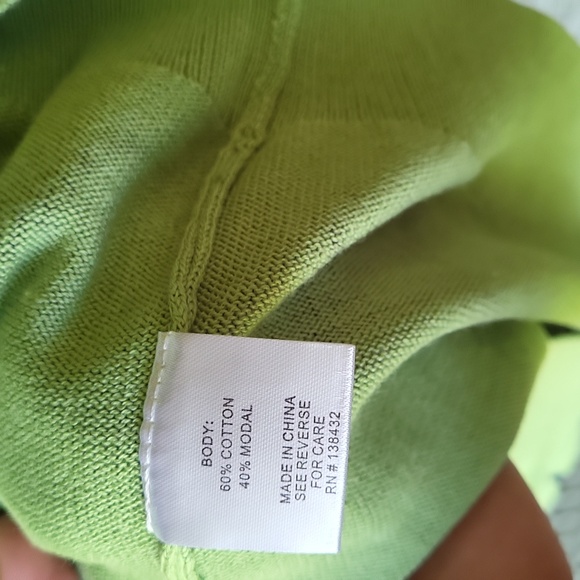 *defect* 🐅 NWT Cute Contribution Green Tiger Sweater 💚 - Picture 5 of 9